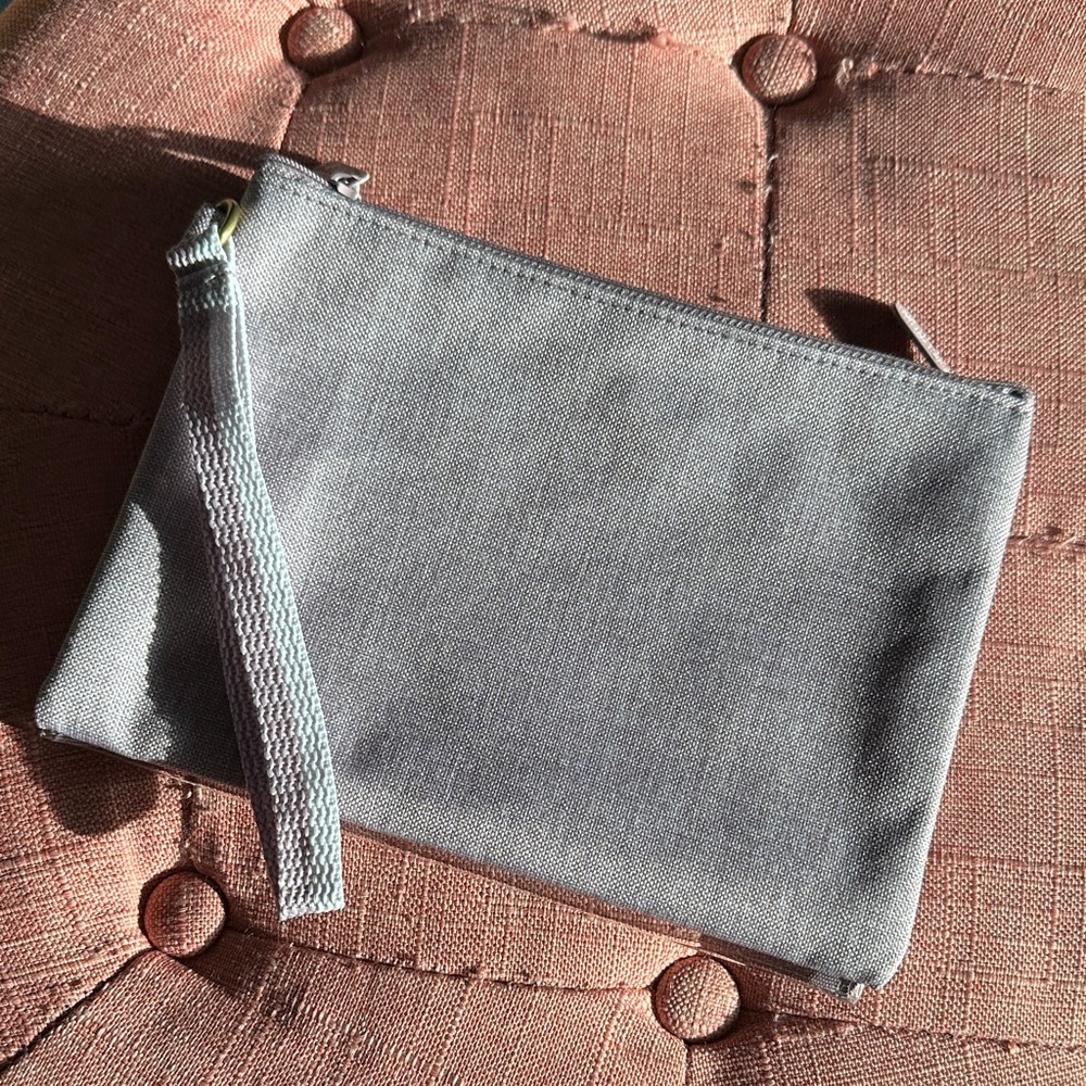 Thirty One Wristlet